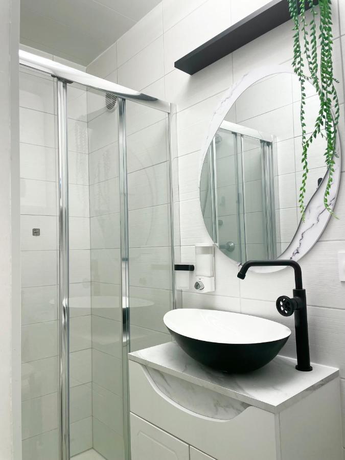 Appartement Arina & Julien La Defense-Paris à Suresnes Extérieur photo